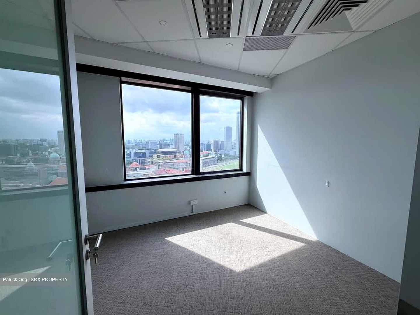 Chartered Bank Building (D1), Office #639243251